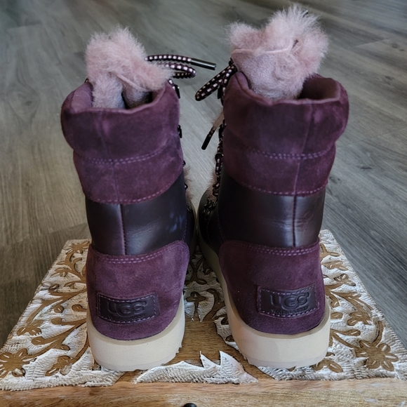 UGG Viki Waterproof Metal Boot - Picture 4 of 7